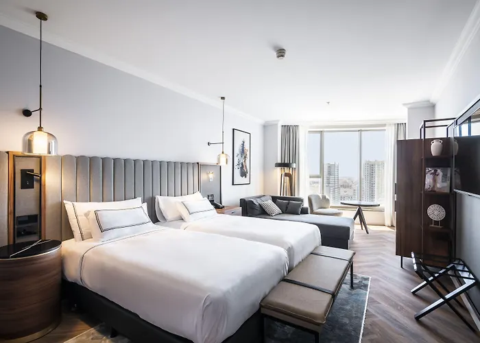 瓦伦西亚美利亚酒店 酒店 4*